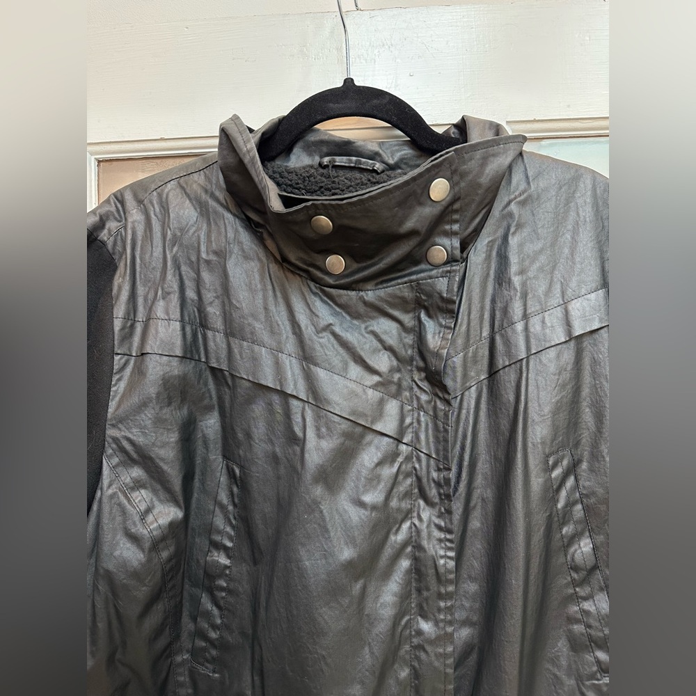 Lane Bryant Women's Black Mid-weight Winter Quilted Warm Jacket Plus Size 22 24 - Picture 2 of 12